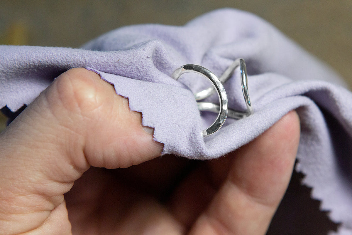 Entretenir ses bijoux en argent