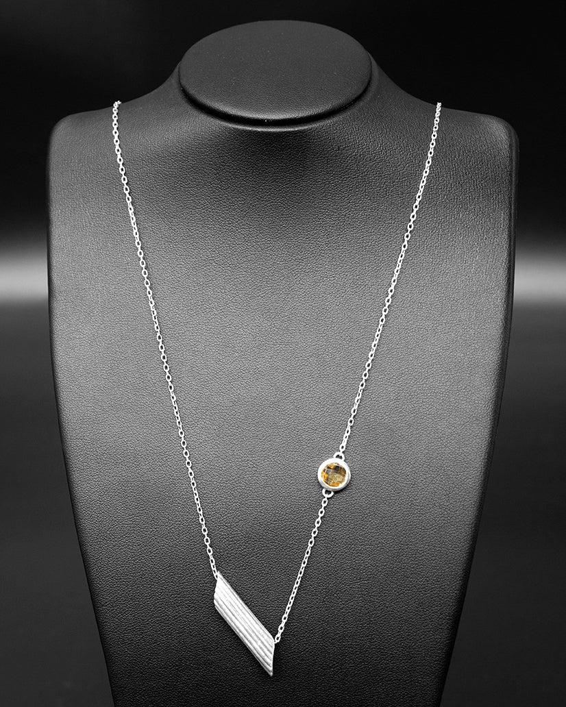 Collier sautoir Penne