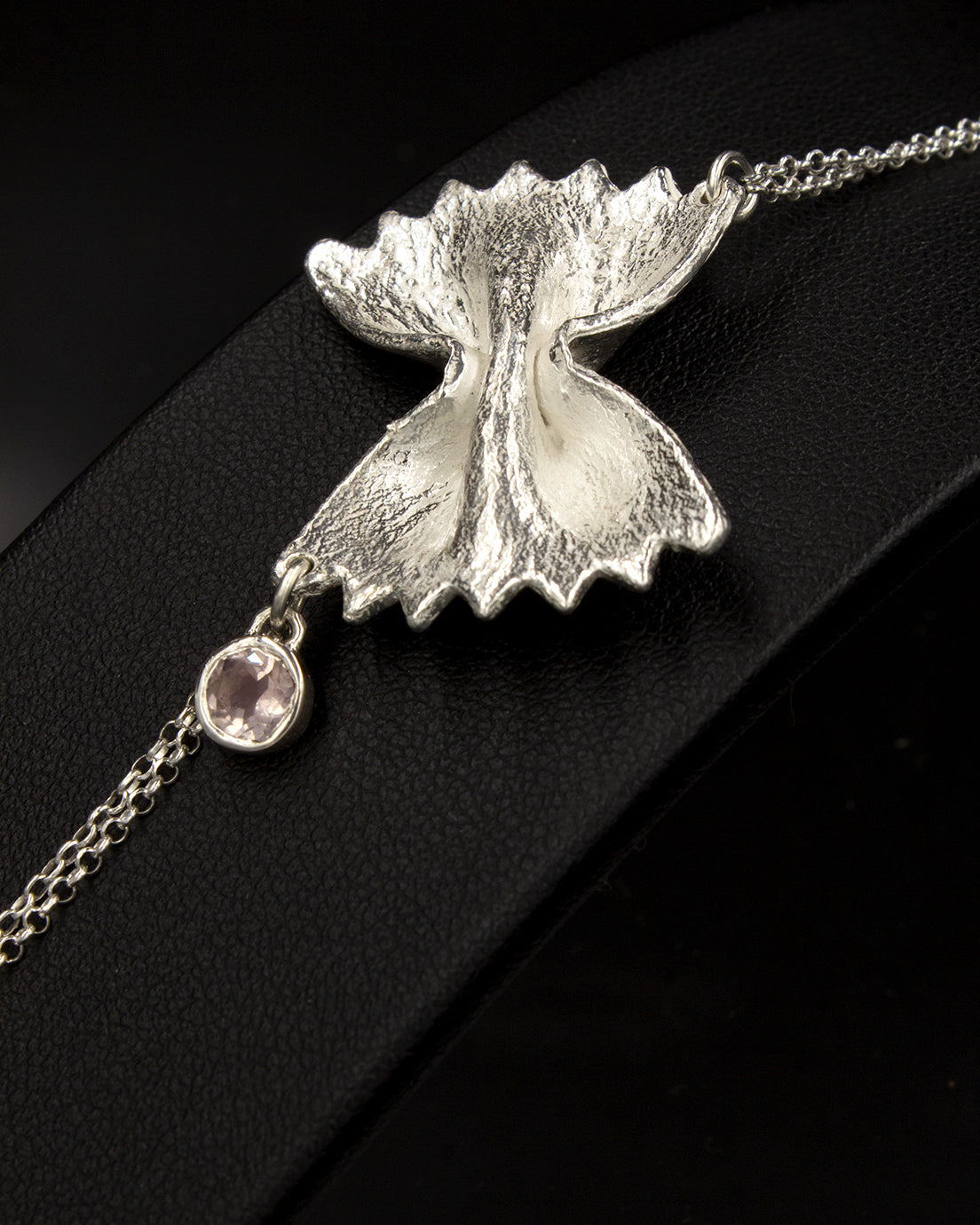 Collier sautoir Farfalle