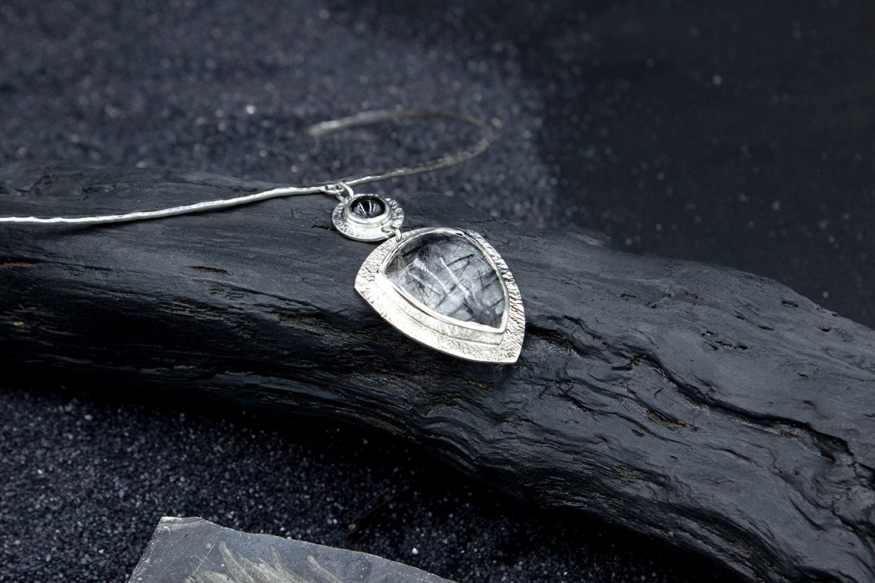 Collier Quartz rutile